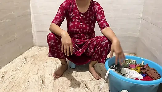Güzel yenge devar ile ilk kez seks yapıyor! Net Hintçe ile önde işiyor
