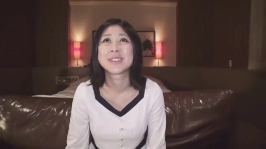 Yoko Kuroki Azgın Olgun Kadın Çoklu Orgazm Istiyor