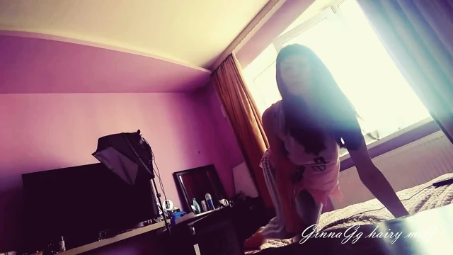 Peepshow Fingering Hairy Pussy Wet Pussy Russian MILF Ginnagg