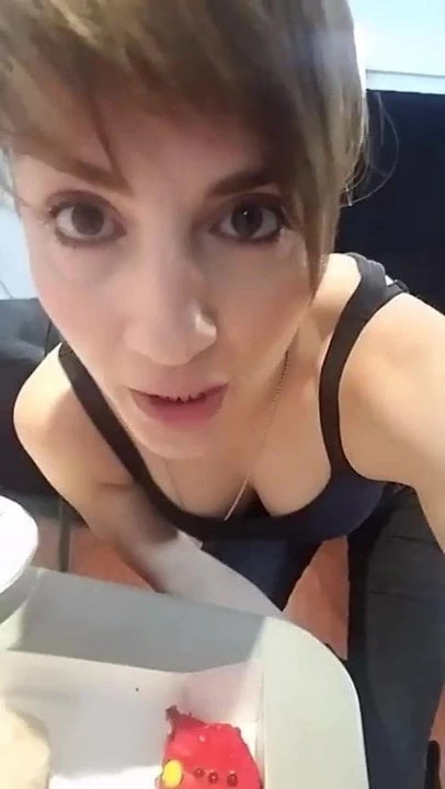 Alison Haislip cleavage