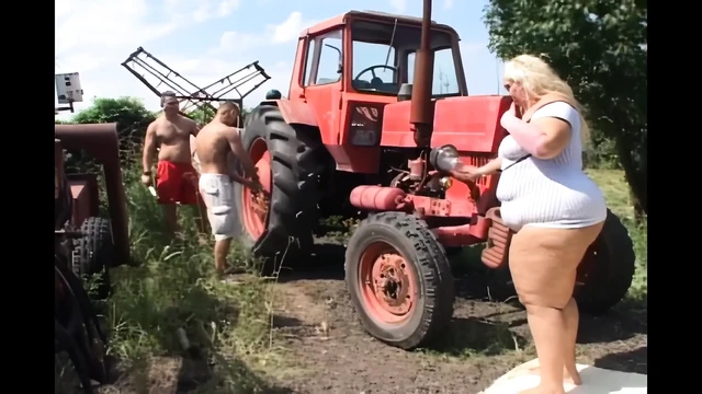 Сексуальная мясная бомба