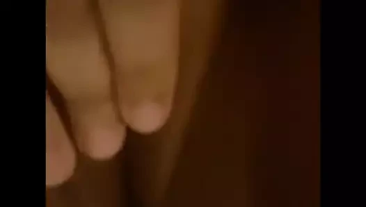 koca uzakta iken karıcık oynar