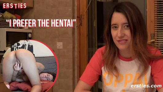 Ersties - seksi yalnız kız kameramız için mastürbasyon yapıyor