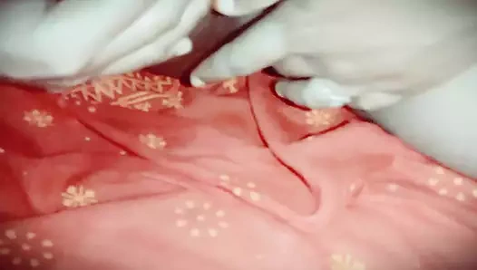 Islak yastık sıkı sarılırken yoğun parmaklamayı öğütüyor yüz yok gerçek zevk