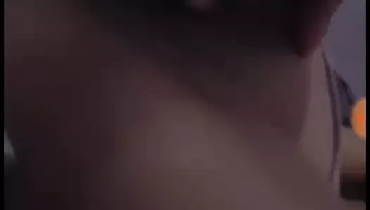 Mostrando a buceta na live