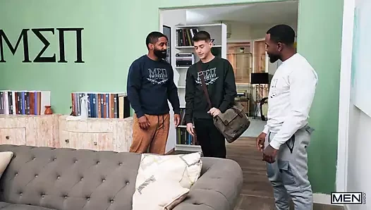 Men-joey orta bölümde 1- joey mills, denzel