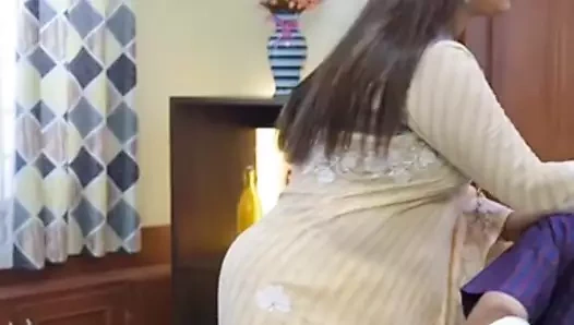 aman tanrım !!!! saree büyük göt