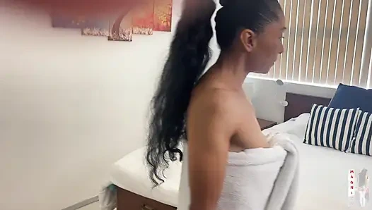 Pizzacıya dudaklarımla ödemem gerekiyor