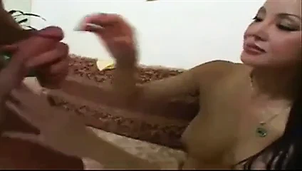 Asya milf gets becerdin