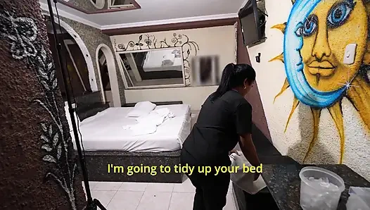 Bellattrix edepsiz küçük sır: bir otel hizmetçisinin inişi