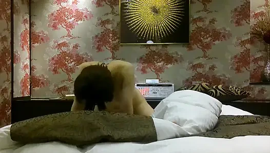 Sıh-sız ev hanımı seks videosu