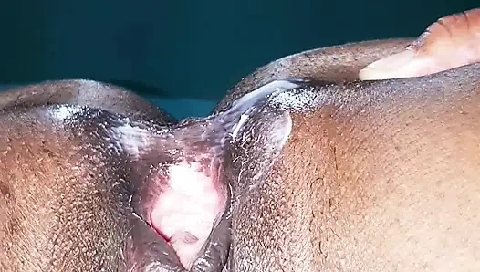 Ben ve sevgilim daha sonra gavatımın izlemesi için başka bir açıdan filme çekiyoruz