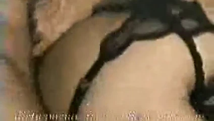 Olgun fahişe ile arkadaş içinde banyo