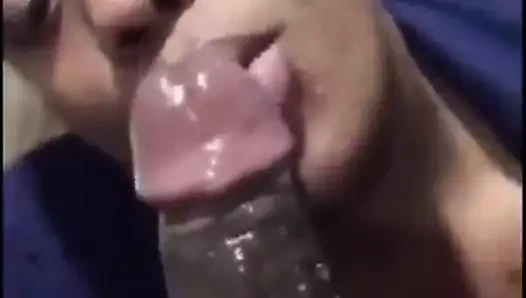 Walmart çalışanı tarafından emilmek