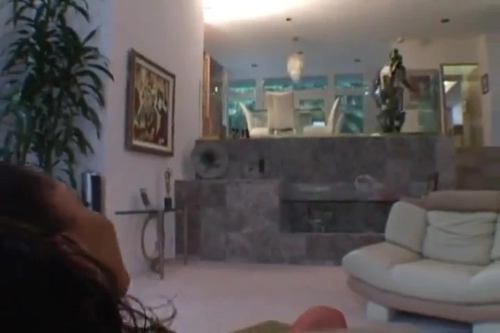 Hot Black Beauty Has an Interracial Threesome with a Black and a White Cocks