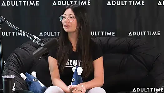 Cami Strella bir kült hayatta kalmak, tiktok şöhreti ve tek eşlilik dışı | Adult Time Podcast