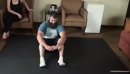 St. Louis Knockout! Tanrıça Domine ediyor ve Frank Snores