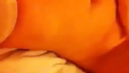 Azgın parmaklayan sürtük