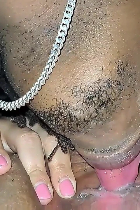 Wildenglishbbw büyük zenci yarağı nata4sex amımı yalıyor sikini klitorisime ovuyor