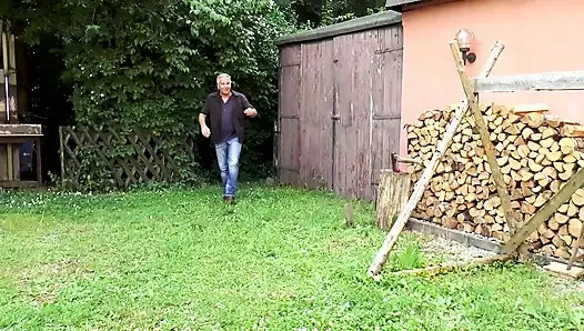 Sarışın tavşan orospu pek becerdin