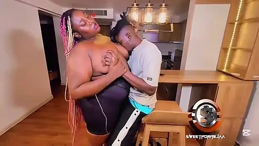 Üniversite öğretmeni öğrencisi tarafından sikiliyor