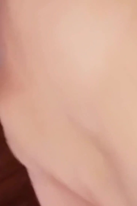 İri güzel kadın olgun üvey anne üvey oğlu tarafından sikiliyor. Bölüm 7