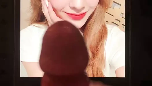 Loona heejin boşalma anısına