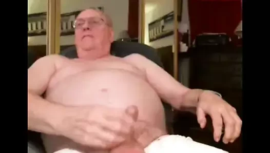 Dede kameraya boşalıyor