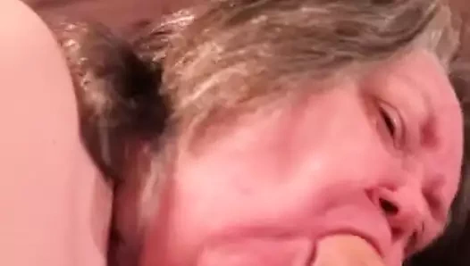 Bbw anneanne oral seks 2