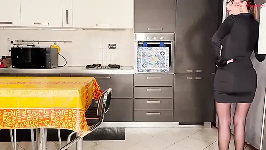 Üvey anne ve öğretmenin bu kadar dürüst olması ve itibarını kaybetmemesi için zor seçimi