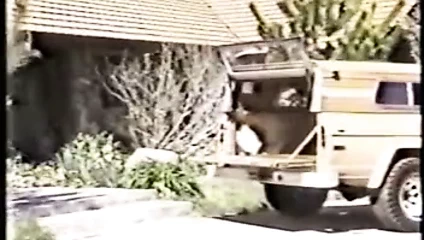 Arkadan yakalandı 5 - siyahlar ve sarışınlar anal klasik!