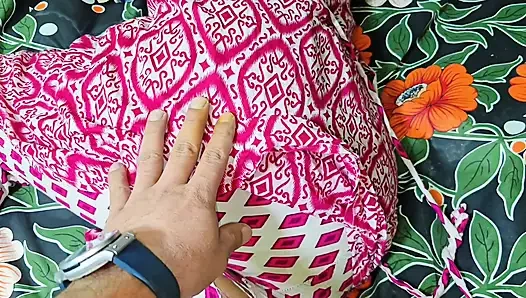 Üvey oğul sert üvey annesini sikiyor- net Hintçe ses