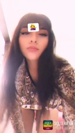 Komşum kıçını ne kadar iyi hareket ettiriyor