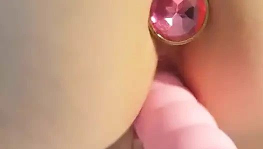 Çift penetrasyon sırasında orgazm