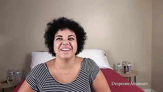 Çaresiz amatörler Kylie amını sert siktiriyor