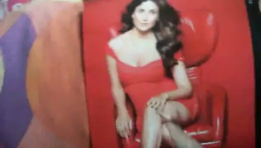 Kareena kapoor boşalmak haraç