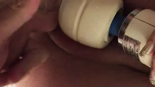 Olgun kız garip alır