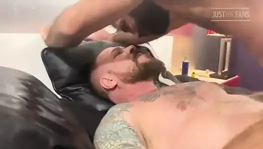 Rocco steele mükemmel su samuru jake nicola doğurur