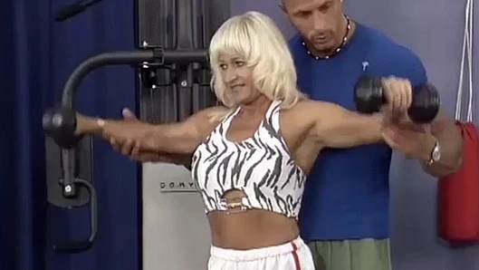 Alman deldi muscle adım anne roug spor salonu çarptım