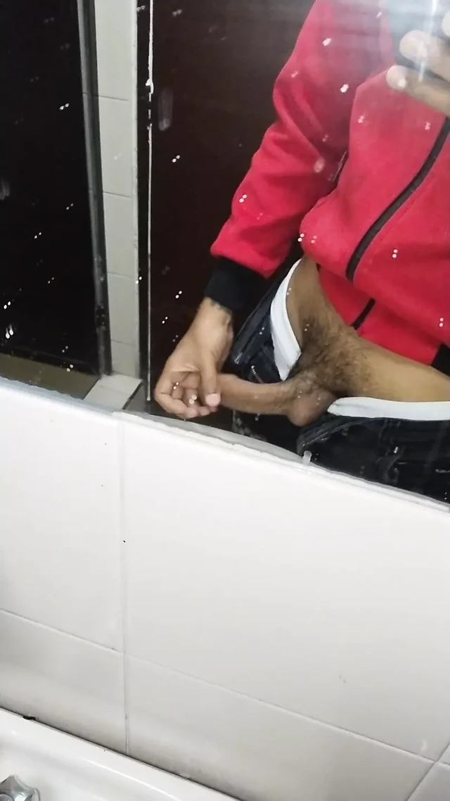 İş yerinde mastürbasyon yapmak