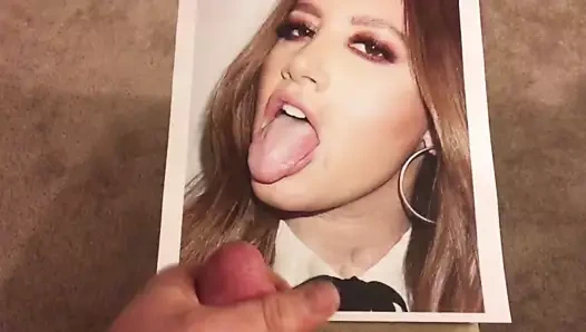 Ashley tisdale boşalma anısına