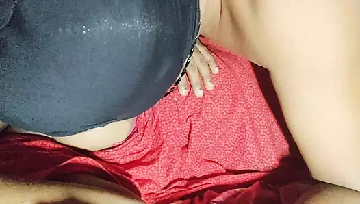 Son derece şehvetli göğüsler mutlu sonla emiyor - mallu varsha