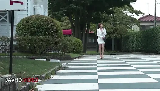 Грязные сцены японского минета Риза Mizuki для фанатов горячей жены