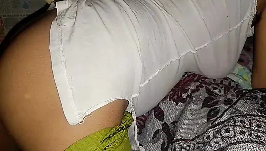 Hintli desi ateşli kız ilk kez gaand chudai, yerel köylü kızı ilk kez seks videosu