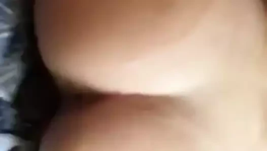 Pawg esmer orta yaşlı seksi kadın ırklararası bakış açısıyla sikişiyor