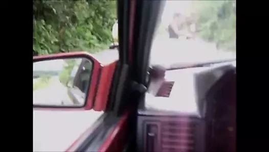 Bellezas, primas en las carreteras