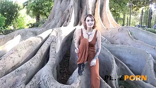 Malafalda sert seksi seviyor: iş delinmeye geldiğinde sınırı yok!