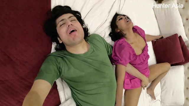 Orta Yaşlı Seksi Kadın Kamera açıkken Geri Dönmedi