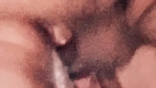 Evli kadın partide delikanlının kişisel fahişesi oluyor