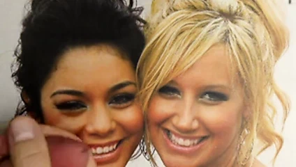 Vanessa hudgens e ashley tisdale boşalmak haraç